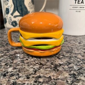 In N Out oversized hamburger soup or coffee mug NWOB
